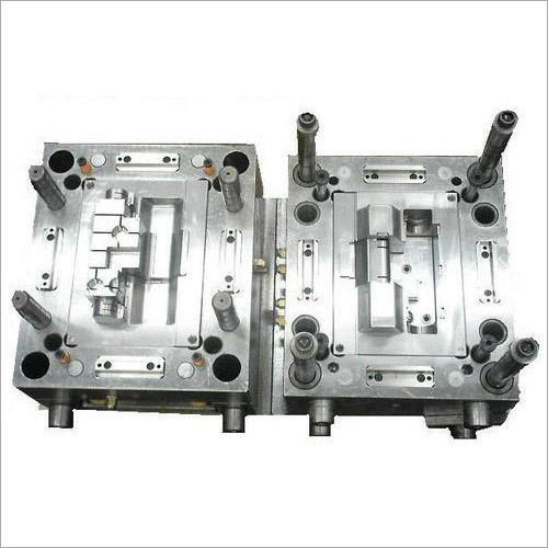 What is the manufacturing process of injection molds for plastic?